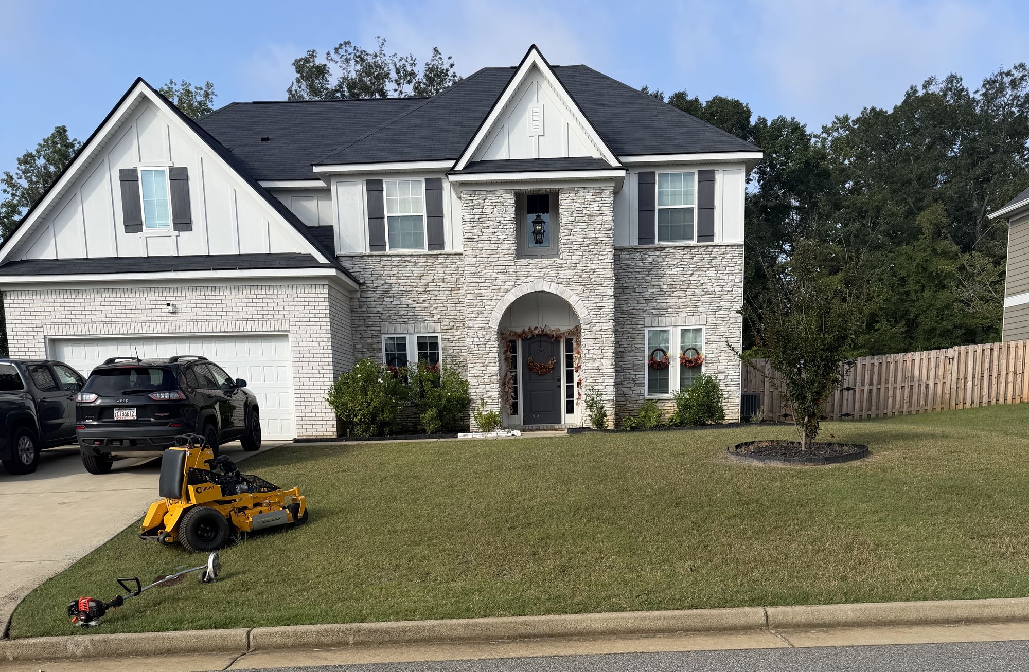 A freshly cut front lawn in Columbus, Georgia
